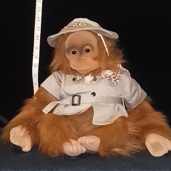Vintage 1992 Hosung Orangutan Safari hand Puppet with Squeaker - Picture 5 of 8
